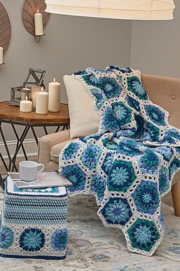 14 Crochet Ottoman Free Patterns