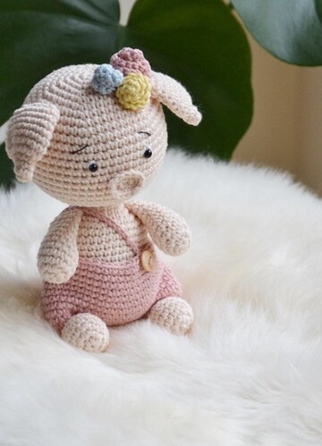 17 Unique Crochet Pig Free Patterns