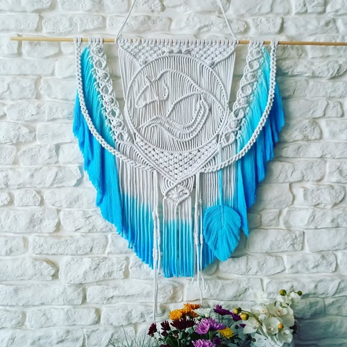 Dual-Toned Macrame Horse Wall Hanging