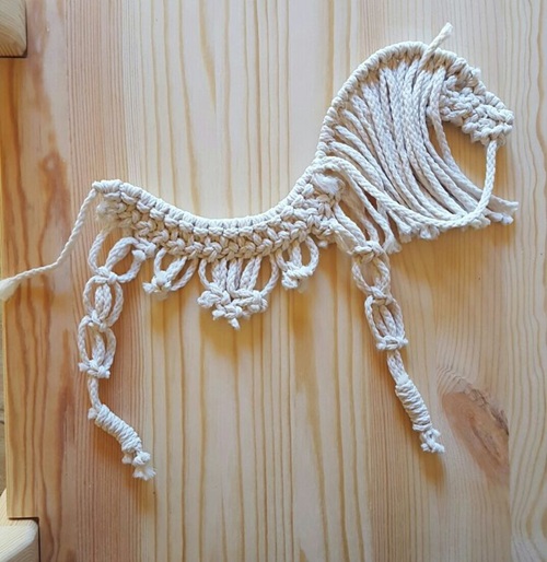 Creative Macrame Horse Wall Hanging