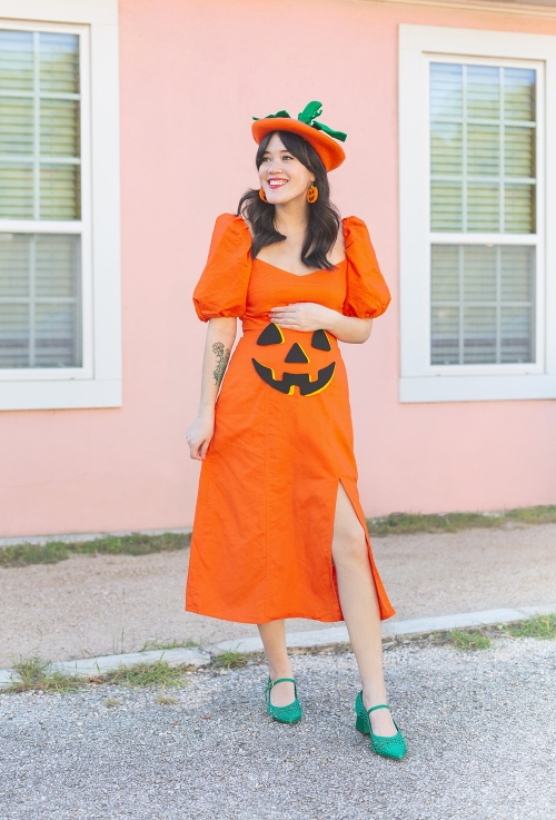 Easy DIY Jack-O-Lantern Costume
