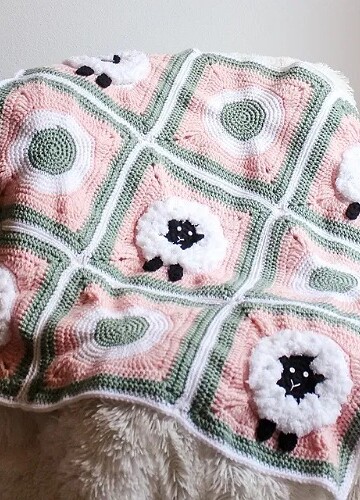 18 Crochet Granny Square Blanket Free Patterns