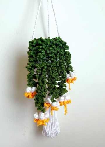10 Crochet Flowering Vines Free Patterns