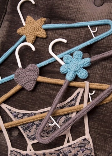 14 Crochet Clothes Hanger Cover Free Patterns