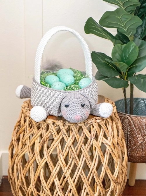 Crochet Bunny Easter Basket