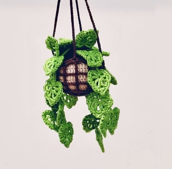 Crochet Monstera Heart Shaped Leaves Vines Pattern