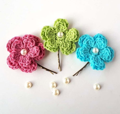 Spring Flower Hair Clips Free Crochet Pattern